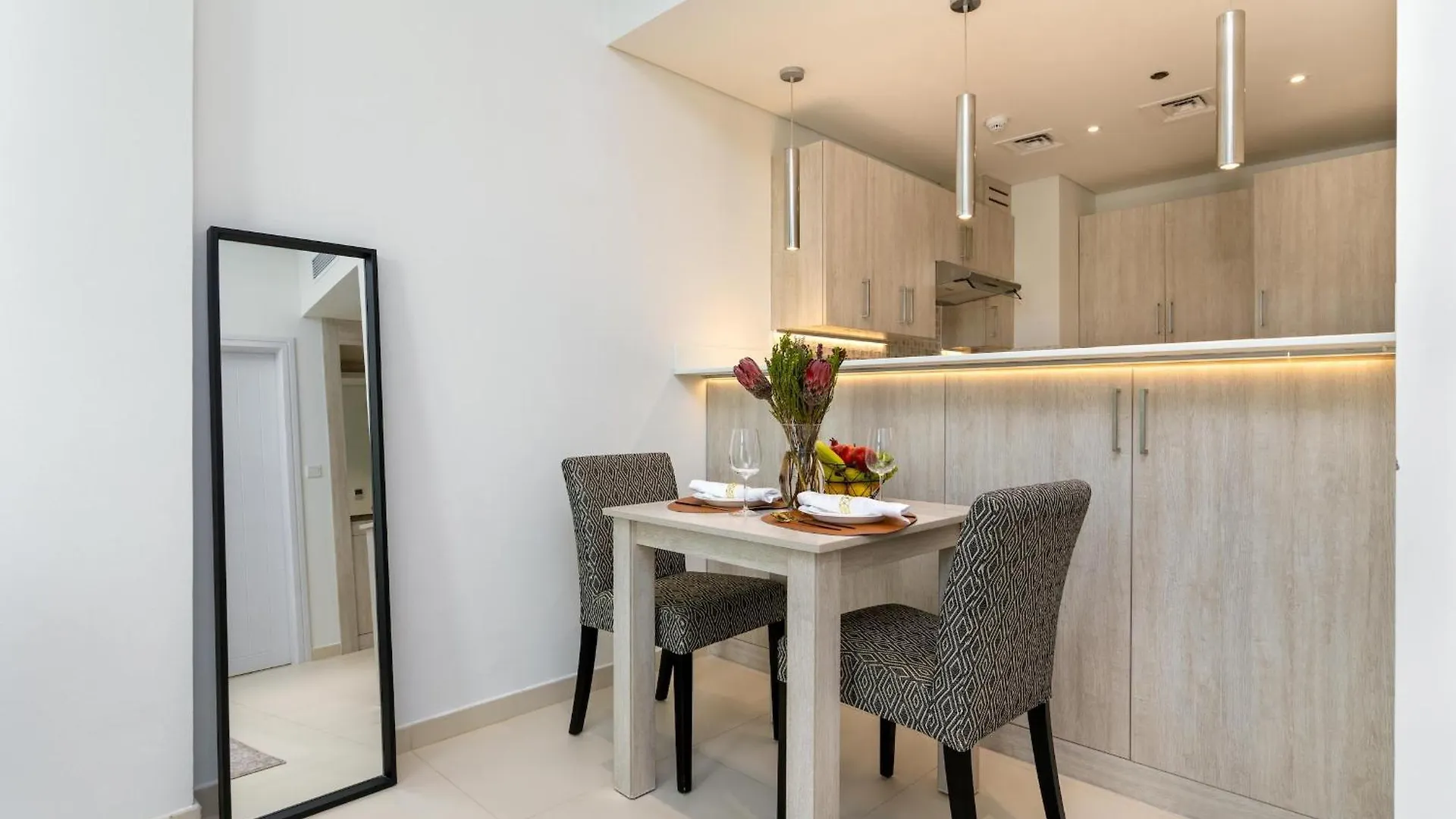 Palm Jumeirah - 1Br - Private Beach - Cityapartmentstay Dubai